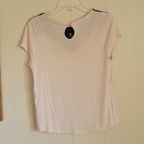 Cream blouse - Picture 3 of 3